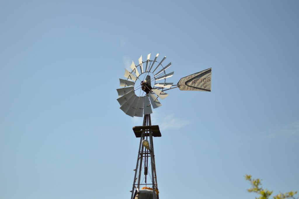 de donde proviene la energia eolica de donde proviene la energia eolica